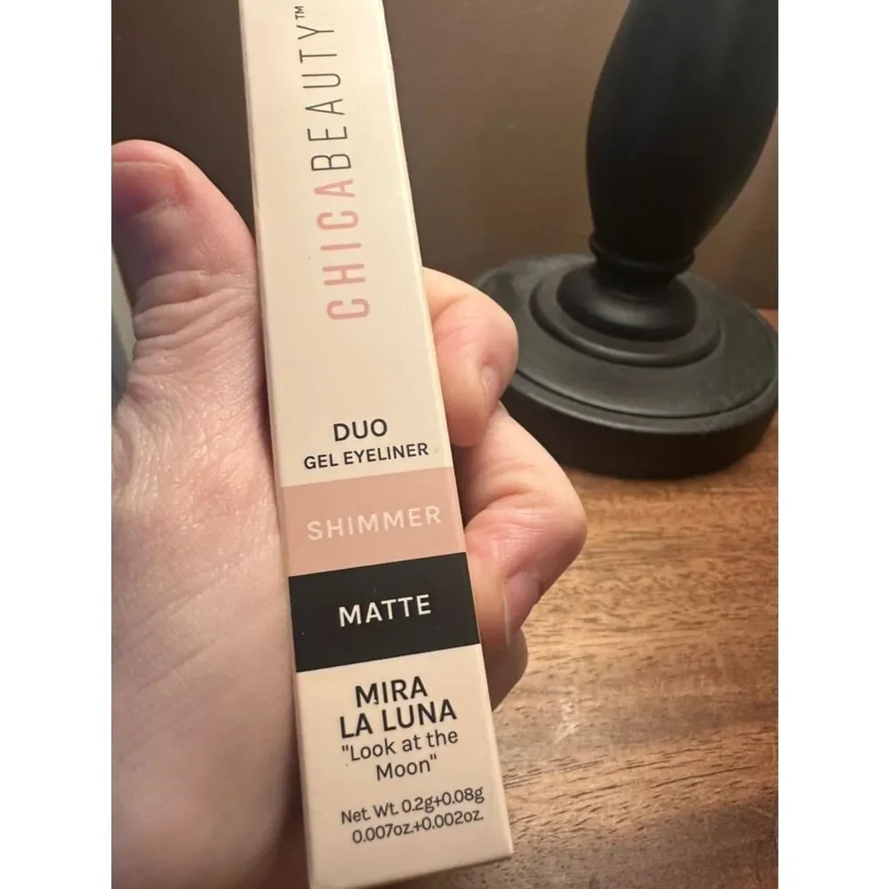 CHICABEAUTY Duo Gel Eyeliner - Shimmer & Matte (black) BNIB